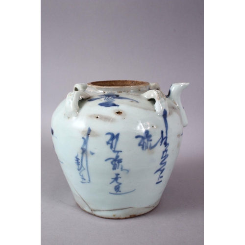 124 - A 19TH/20TH CENTURY CHINESE BLUE AND WHITE TRANSITIONAL STYLE PORCELAIN TEAPOT, decorated with styli... 