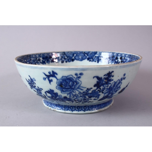 285 - A 18TH/19H CENTURY CHINESE POSSIBLE QIANLONG BLUE AND WHITE PORCELAIN BOWL, with native floral decor... 