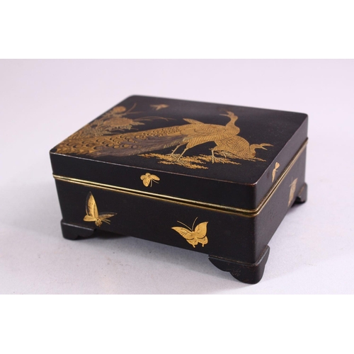 305 - A GOOD JAPANESE MEIJI PERIOD KOMAI STYLE DAMASCENED INLAID IRON LIDDED BOX, the box with inlaid deco... 