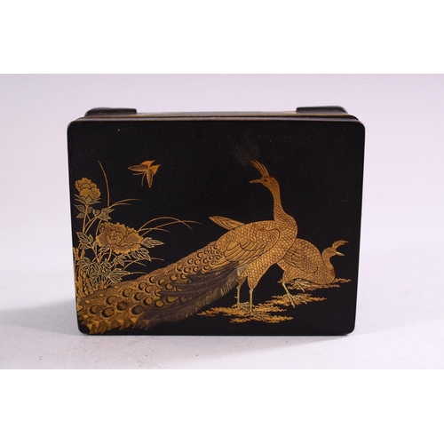 305 - A GOOD JAPANESE MEIJI PERIOD KOMAI STYLE DAMASCENED INLAID IRON LIDDED BOX, the box with inlaid deco... 