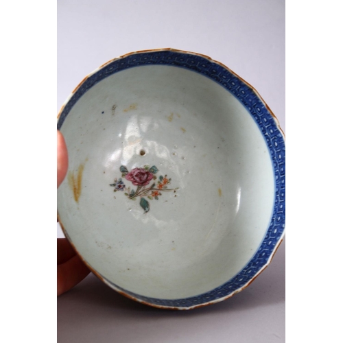 60 - AN 18TH CENTURY CHINESE MANDARIN FAMILLE ROSE PORCELAIN BOWL, with panel decoration of figures in la... 