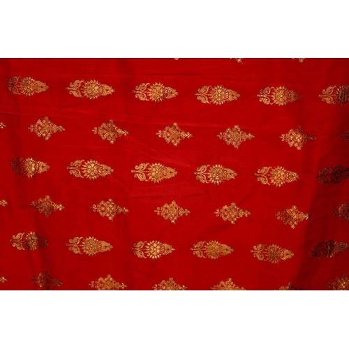 604 - A VERY FINE 19TH CENTURY INDIAN GOLD INLAID SILK TEXTILE, with fine gold embroidery with motif decor... 