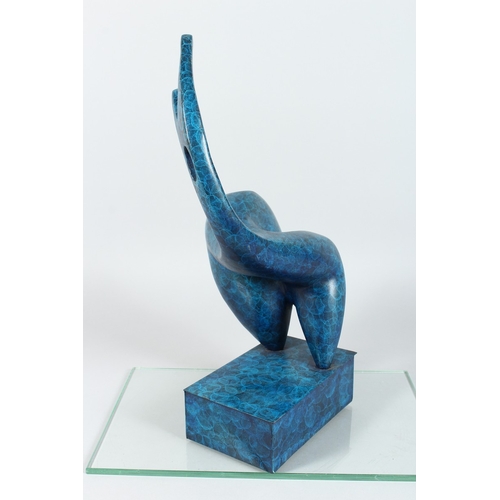 136 - A BRONZE BLUE ABSTRACT MODEL on a rectangular base. 19 ins high.