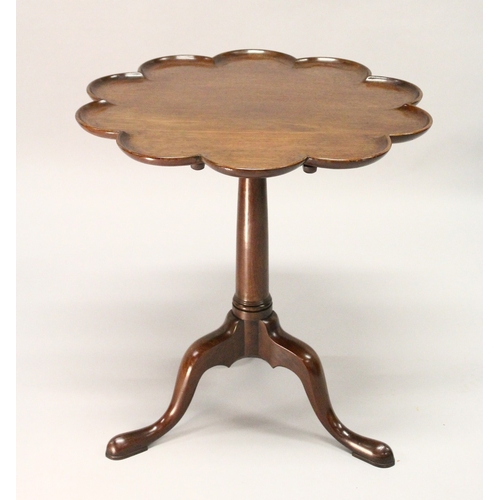 204 - A GOOD GEORGE III MAHOGANY TILT TOP TRIPOD TABLE, with a lobed, dished top, plain turned column supp... 