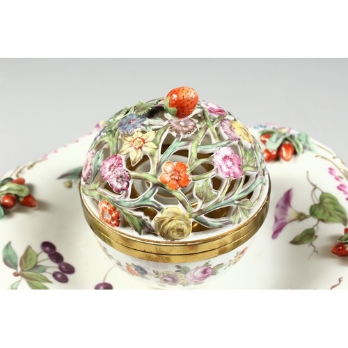 259 - A GOOD 19TH CENTURY CONTINENTAL PORCELAIN CIRCULAR INKSTAND with pierced floral top, painted with fl... 