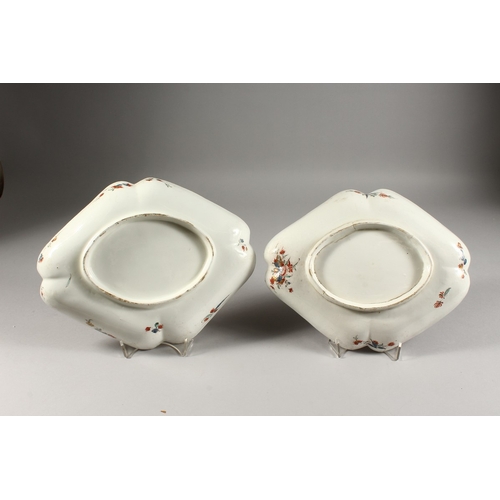 264 - A PAIR OF BOW KAKIEMON LOZENGE SHAPED DISHES. 12ins long x 9.5ins wide.