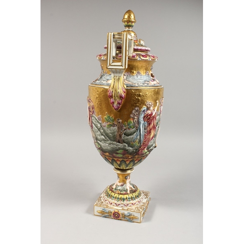 324 - A SUPERB LARGE CAPODIMONTE TWO HANDLED URN SHAPE VASE AND COVER with gilt ground, with classical fig... 