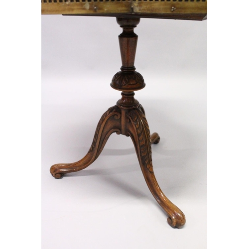 1054 - A GOOD SATINWOOD INLAID TWO TIER STAND with brass galley centre pillar on tripod legs. 2ft 8ins high... 