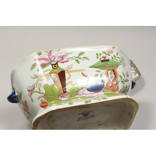 1182 - A MASONS IRONSTONE GREYISH JAPAN PATTERN TUREEN, COVER AND STAND. 12ins high.