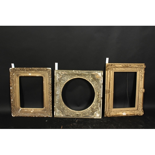 1031 - A group of three 19th century gilt composition frames, rebate sizes 12  x 16 , 30.5cm x 41cm, 12  x ... 
