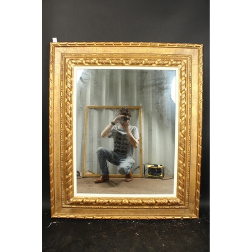 1037 - A fine quality carved wood frame, rebate size 29.25  x 36.75 , 64cm x 94cm, without slip 30.5  x 38.... 