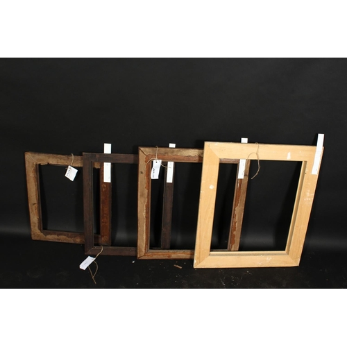 1054 - A Dutch style ripple moulded frame, rebate size 17.75  x 21.5 , 45cm x 55cm, along with a group of t... 