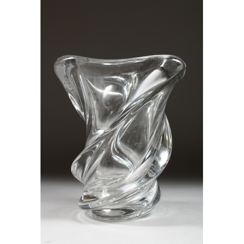 1059 - A GOOD HEAVY LAMBERT SWIRLING GLASS VASE. Signed, 9ins high.