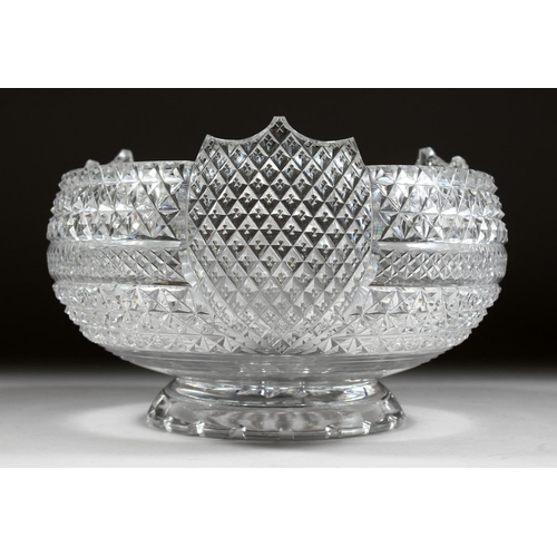 1061 - A VERY GOOD CUT GLASS SHIELD SHAPED CIRCULAR BOWL with star cut base. 9ins diameter.