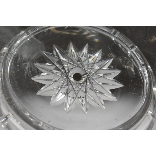 1061 - A VERY GOOD CUT GLASS SHIELD SHAPED CIRCULAR BOWL with star cut base. 9ins diameter.