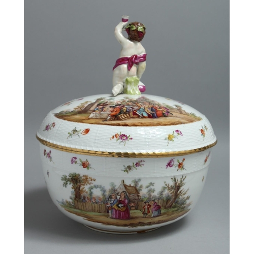 1138 - A GOOD LARGE 19TH CENTURY BERLIN PORCELAIN CIRCULAR BOWL AND COVER, the lid with a cherub, the back ... 