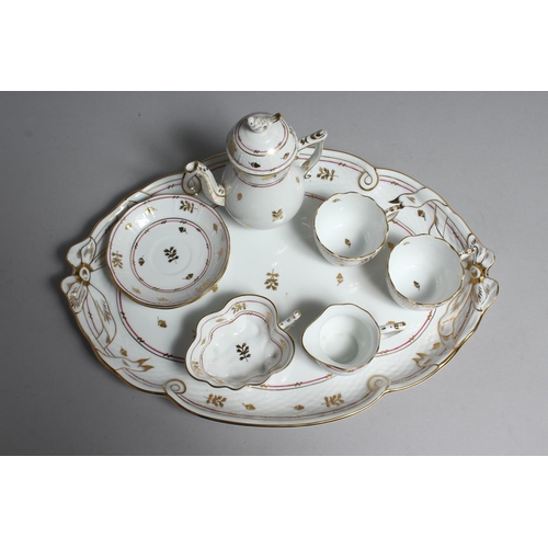 1160 - A GOOD HERANED CABERET, comprising of oval tray, two cups and saucers, milk jug, cream bowl and coff... 