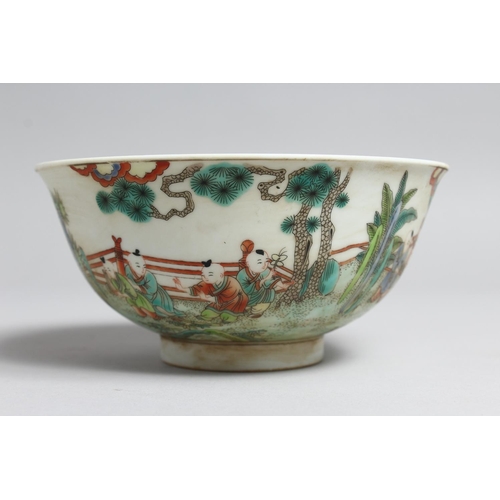 1230 - A CHINESE FAMILLE VERTE PORCELAIN BOWL 6.25ins diameter.