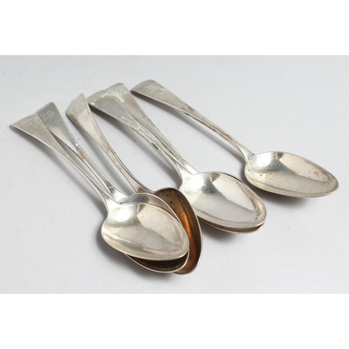 2044 - A SET OF SIX GEORGE IV YORK SILVER TABLE SPOONS. York, 1825, maker Barber Cattle & North, Weight 14o... 