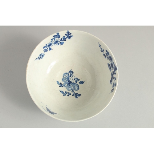 1104 - AN 18TH CENTURY WORCESTER RARE PUNCH BOWL painted with the Prunus Root pattern, workman's mark.