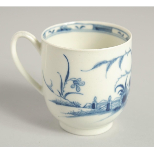 1108 - AN 18TH CENTURY WORCESTER SCARCE COFFEE CUP painted with the Candle Fence pattern, early crescent ma... 