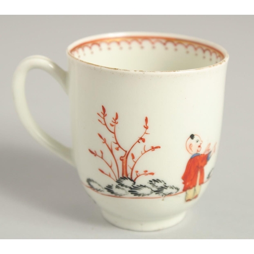 1110 - AN 18TH CENTURY WORCESTER COFFEE CUP painted in colour with three Oriental figures.