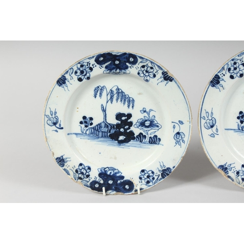 1156 - THREE 19TH CENTURY TIN GLAZE PLATES with Chinese design. 8.5ins diameter.