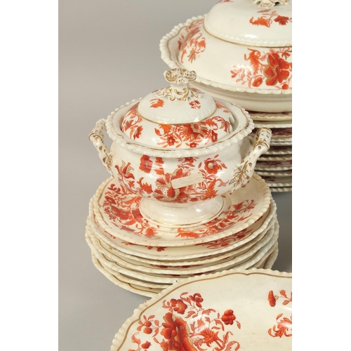 1223 - A VERY GOOD CHAMBERLAIN WORCESTER DINING SERVICE comprising: five various sized dishes, large circul... 