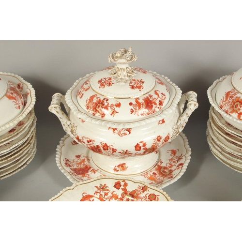 1223 - A VERY GOOD CHAMBERLAIN WORCESTER DINING SERVICE comprising: five various sized dishes, large circul... 