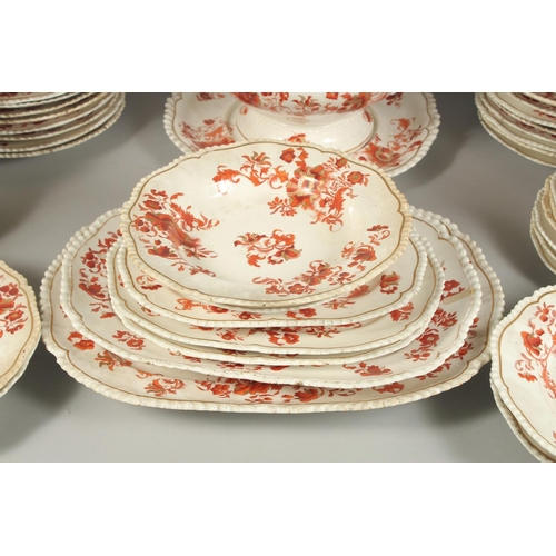 1223 - A VERY GOOD CHAMBERLAIN WORCESTER DINING SERVICE comprising: five various sized dishes, large circul... 