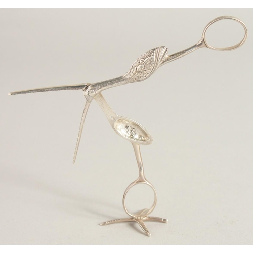 1914 - AN UNUSUAL PAIR OF GEORGE III STORK TWEEZERS OR SCISSORS. London 1790