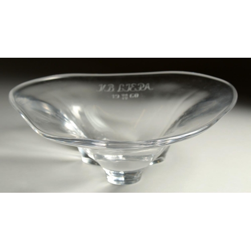 1071 - A LARGE ORREFORS SHAPED PLAIN GLASS PEDESTAL DISH. Signed No. 3516/10. 13ins wide x 4ins high.