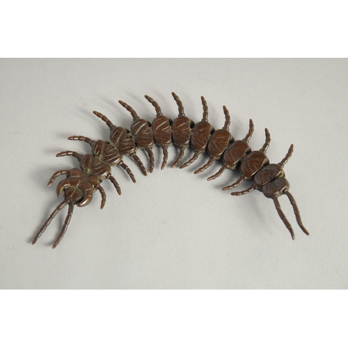 1236 - A JAPANESE ARTICULATED BRONZE CENTIPEDE. 6ins long.