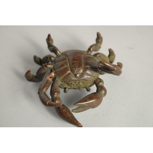 1247 - A JAPANESE BRONZE CRAB. 2ins.