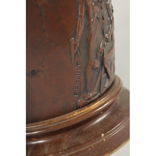 1298 - A GOOD CLASSICAL BRONZE URN AS A LAMP, on a circular marble base. Urn, 1ft 2ins high.