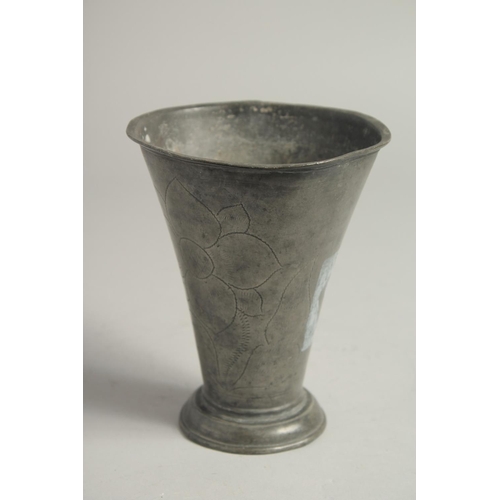 1338 - A 17TH CENTURY DUTCH WRIGGLESWORTH BEAKER. 5.5ins high.