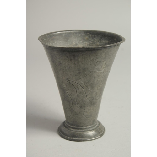 1338 - A 17TH CENTURY DUTCH WRIGGLESWORTH BEAKER. 5.5ins high.