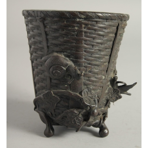 1459 - A PAIR OF ORIENTAL FRENCH BRONZE BASKETS with leaves and locks. 6ins high.