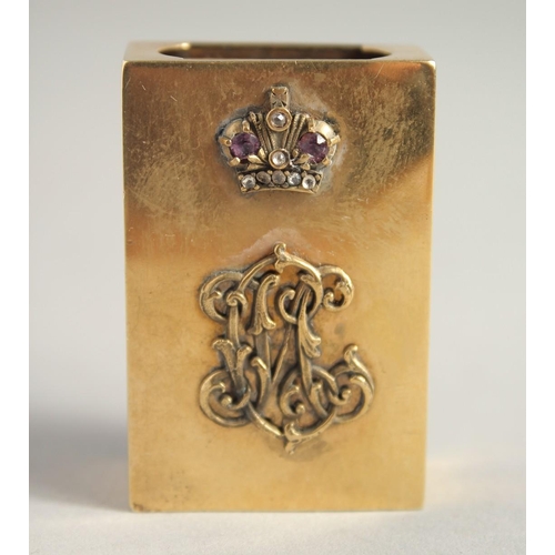 1530 - A VERY GOOD SMALL RUSSIAN SILVER AND ENAMEL MATCH BOX HOLDER with diamond crown. Mark, 88