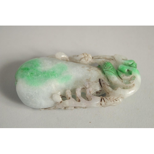 1587 - A JADE CARVING OF A FROG. 3.25ins.