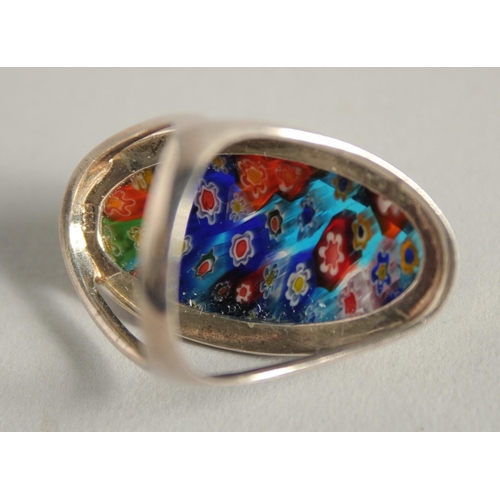 1610 - A SILVER AND MILLEFIORI RING.