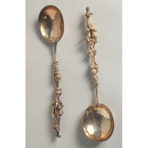 1886 - A PAIR OF APOSTLE SPOONS