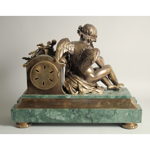 1279 - A SUPERB FRENCH BRONZE AND MARBLE CLOCK, with a large bronze cupid holding a feather, with drum move... 