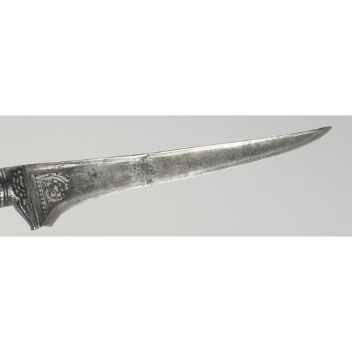 314 - AN 18TH CENTURY MUGHAL INDIAN SILVER INLAID STEEL DAGGER, 37cm long.