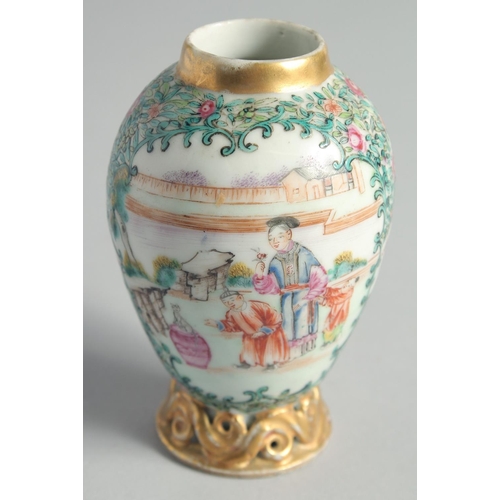 61 - A SMALL CHINESE FAMILLE VERTE PORCELAIN JAR, painted with panels of figures, (lacking lid), 11cm hig... 