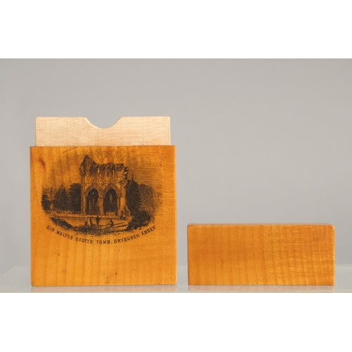 1368 - A MAUCHLIAN WARE CARD CASE 