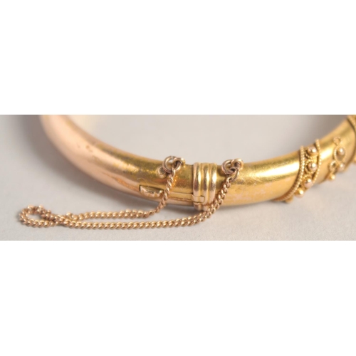 1561 - A 15CT GOLD BANGLE.12gms.