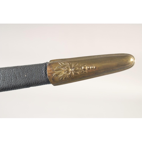 109 - A GERMAN HUNTING HANGER, early 20th century, engraved straight blade, shell guard with acorn quillon... 