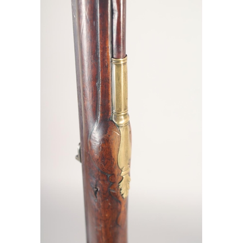 148 - A GERMAN JAEGER RIFLE, circa 1750, octagonal sighted 14 bore 30.5 in barrel, flintlock signed 'Flavs... 