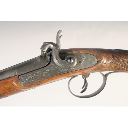 166 - A GERMAN DOUBLE BARRELED PERCUSSION SPORTING GUN, circa 1850, round 20 bore 32.5 in barrels, flat sc... 